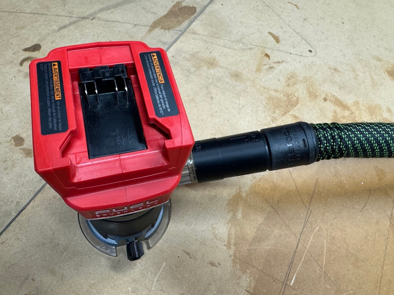 Festool Locking D27 Hose Adapter for Milwaukee M18 2723-20 Compact Router