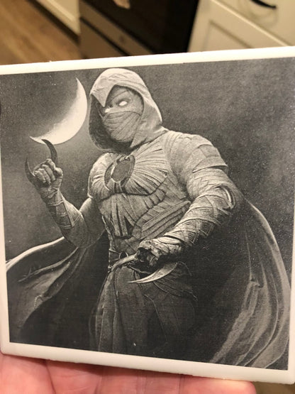 'Moon Knight' on a Four Inch White Ceramic Tile