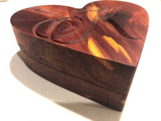 Personalized Heart Shaped Keepsake Box - Aromatic Cedar